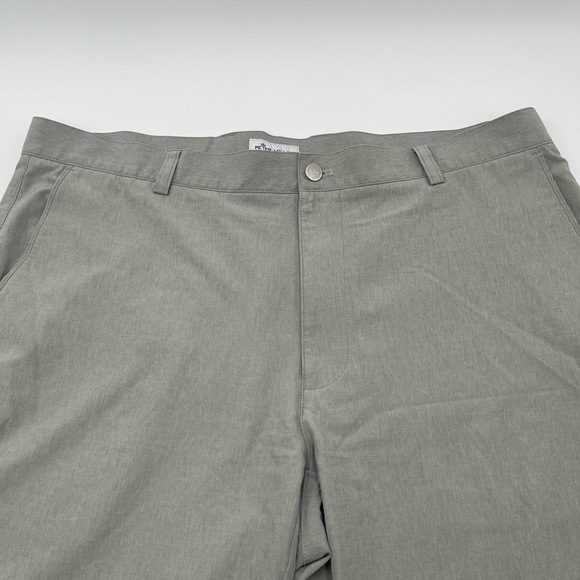 Peter Millar Men’s Size 38 Performance Golf Shorts Gray Stretch Casual Chino - Picture 2 of 9